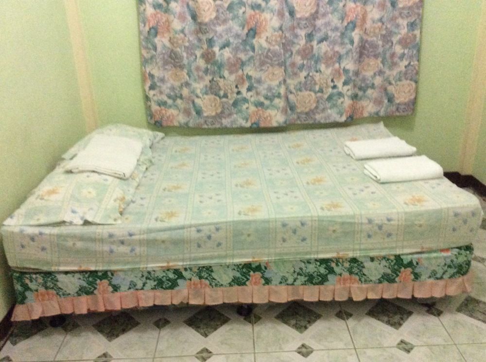 Casa Bonita Inn Oslob Buitenkant foto